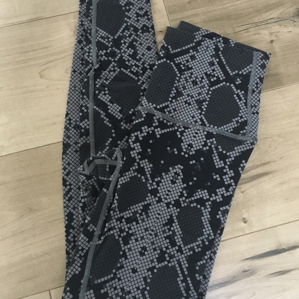 Lululemon full length tights